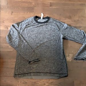 Lululemon- Men’s workout shirt 🏋️‍♀️